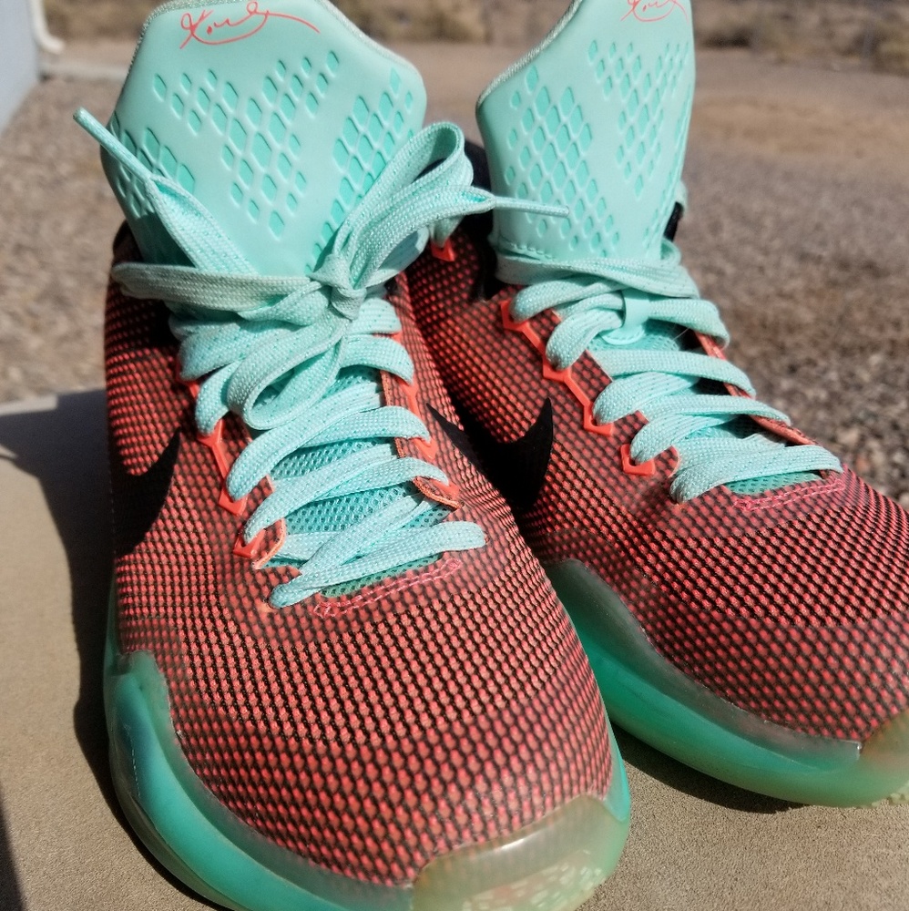 Nike Kobe X